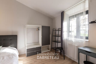  Appartement à louer 4 pièces 50 m²