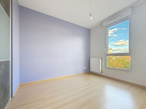  Appartement  louer 4 pices 92 m