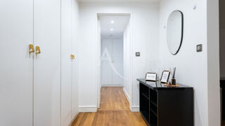  Appartement à louer 4 pièces 83 m²