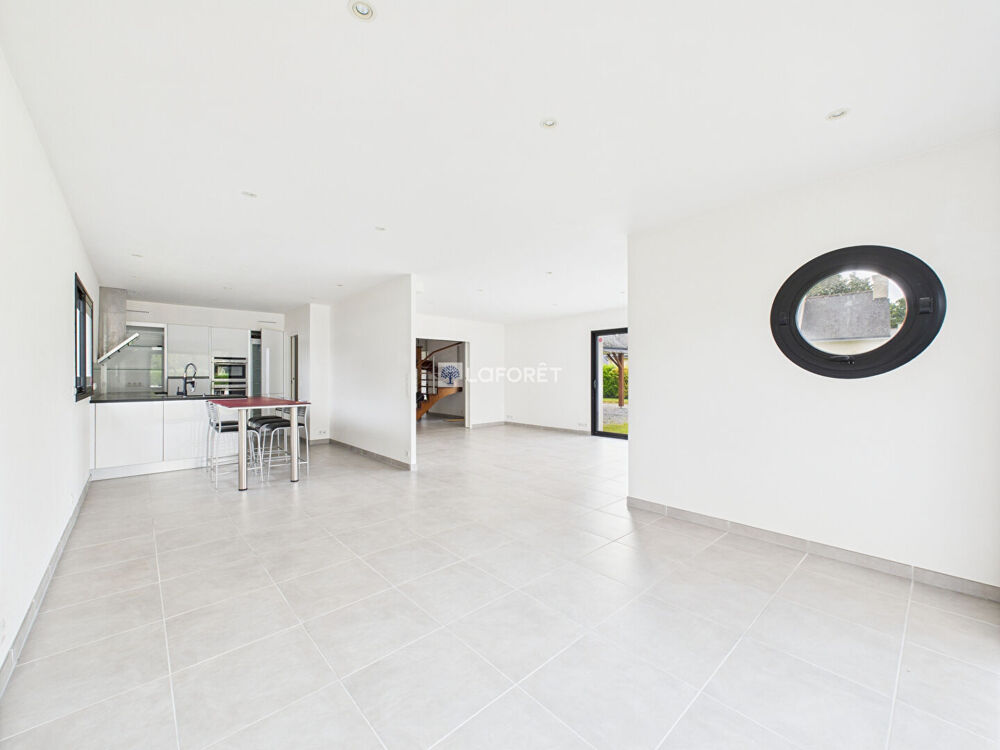 Vente Maison Maison Ergue Gaberic 7 pi�ce(s) 178.26 m2 Ergue gaberic