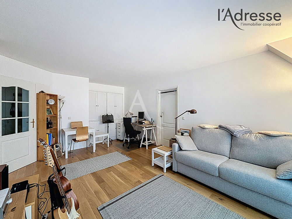 Vente Appartement Suresnes Gambetta - Appartement Suresnes 2 pièces 46m² avec terrasse - Parking et Cave Suresnes