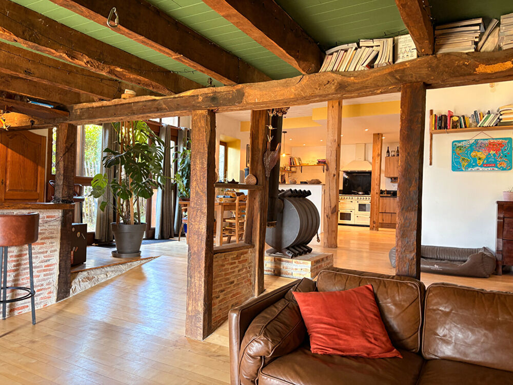 Vente Maison Ancienne grange rénovée esprit loft Saint robert