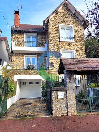  Maison  vendre 7 pices 145 m