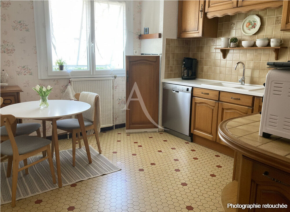 Maison sur sous-sol idéalement située à Fontenay-Le-Comte