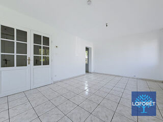  Maison à louer 4 pièces 83 m²