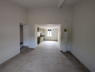  Appartement à louer 3 pièces 63 m²