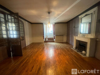  Immeuble � vendre 13 pi�ces 300 m�