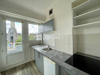  Appartement à louer 2 pièces 40 m²