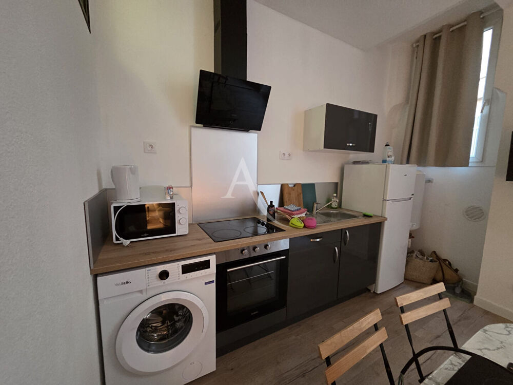 Location Appartement Studio meublé rénové de 21.54m² Centre historique de Grasse Grasse
