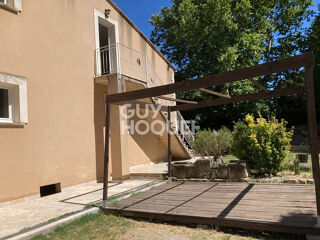  Appartement à louer 4 pièces 130 m²