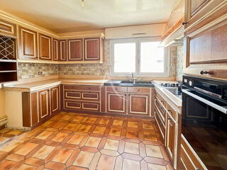  Appartement  vendre 4 pices 96 m