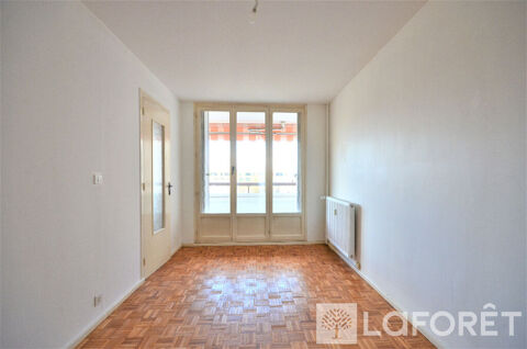  Appartement  louer 4 pices 82 m