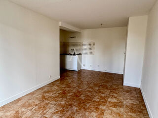  Appartement à louer 2 pièces 29 m²