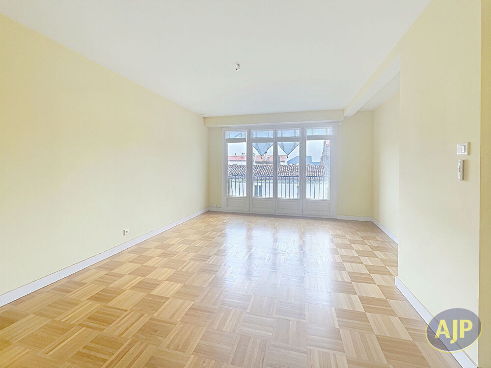 Vente Appartement Appartement La Roche Sur Yon 3 pièce(s) 66.38m2 La roche sur yon