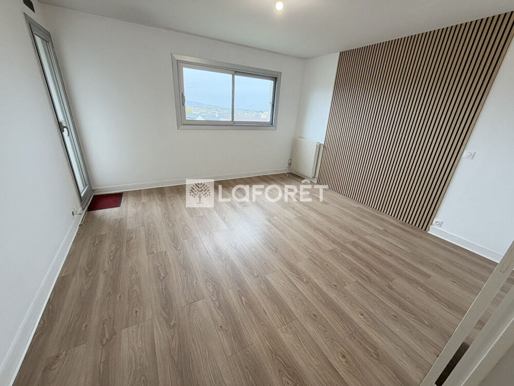 Location Appartement Appartement Poissy 4 pièces 78.05 m² Poissy