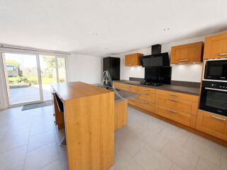  Maison � vendre 7 pi�ces 222 m�