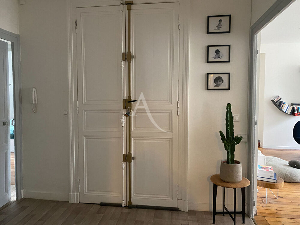 Location Appartement Location: Appartement ANGERS  T4 112 m² avec parking Angers