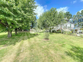  Maison � vendre 9 pi�ces 210 m�