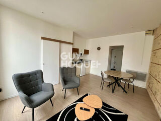  Appartement à louer 2 pièces 40 m²