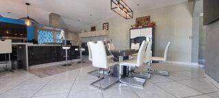  Maison � vendre 8 pi�ces 402 m�