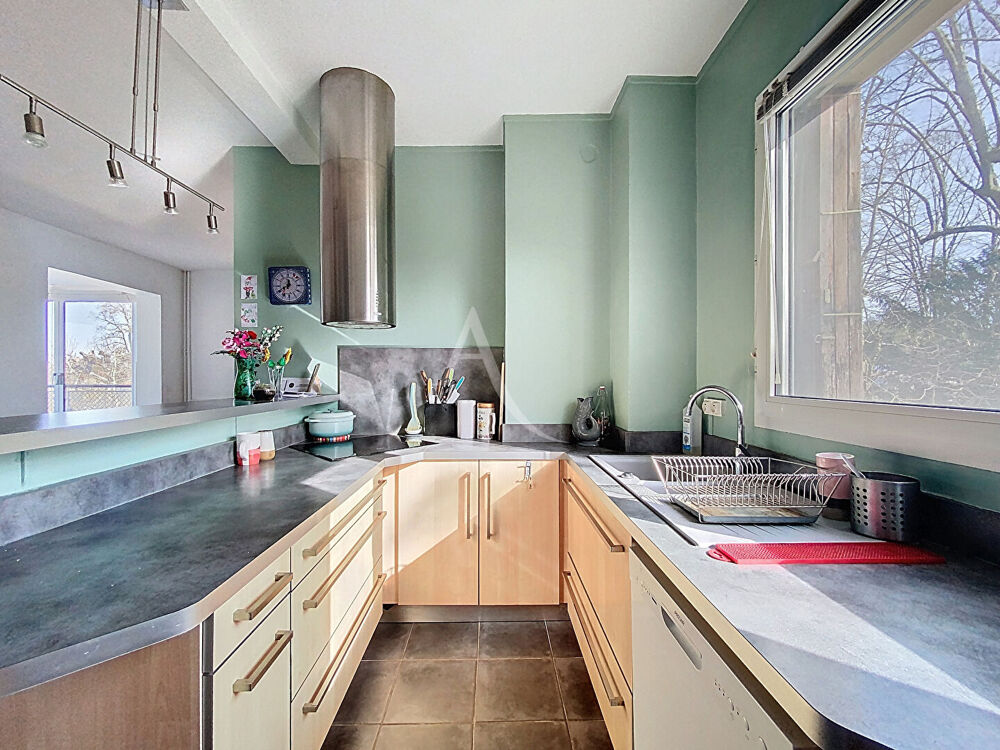 Vente Appartement Appartement 4 pi�ces de 82 m� - Saint-Germain-en-Laye, quartier Alsace Saint germain en laye