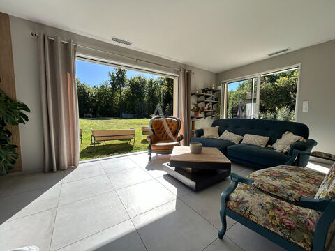   Maison r�cente de plain pied Maison - 5 pi�ce(s) - 132 m�