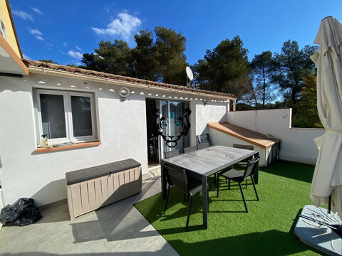   ROQUEBRUNE : LOCAL D'ACTIVITE + APPARTEMENT 