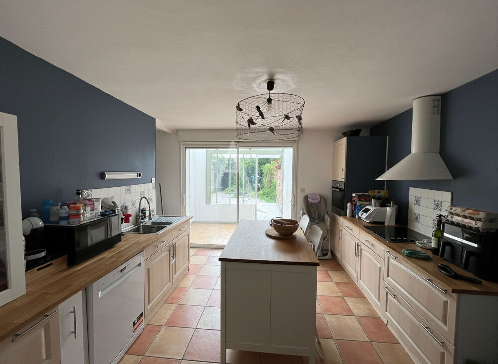 Maison Paulx 9 pièce(s) 214 m2