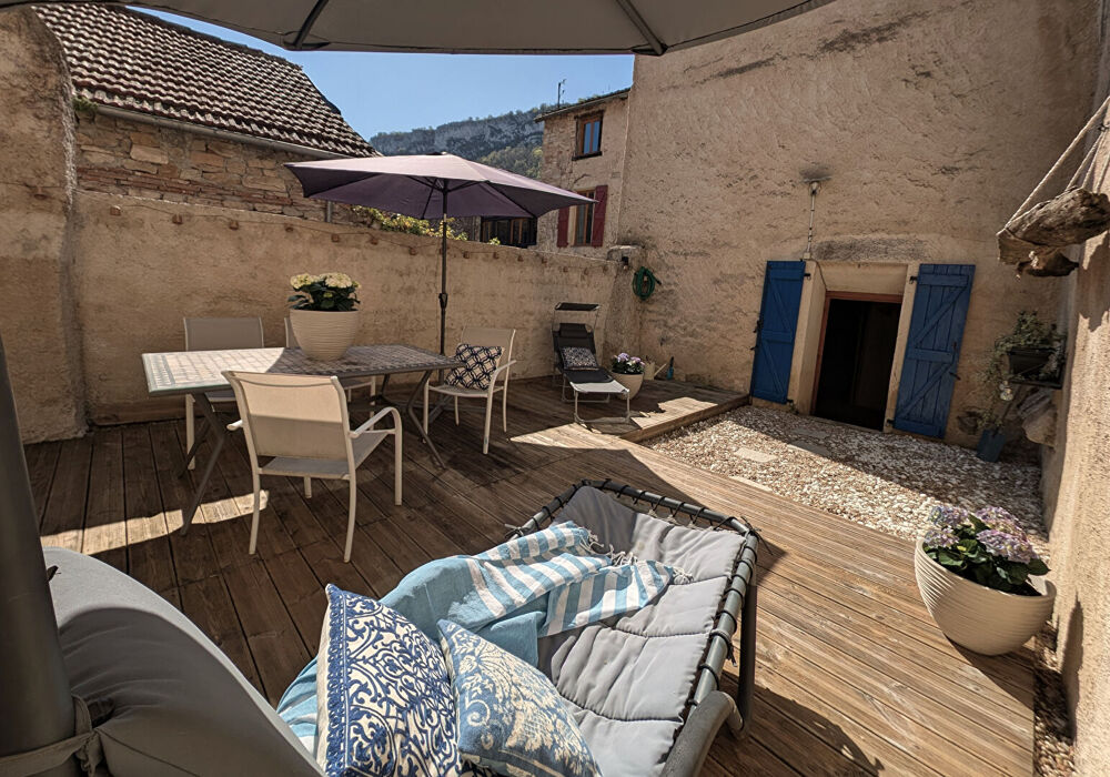 Belle maison à Saint Antonin avec terrasse