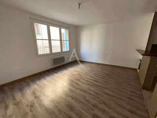  Appartement à louer 3 pièces 66 m²
