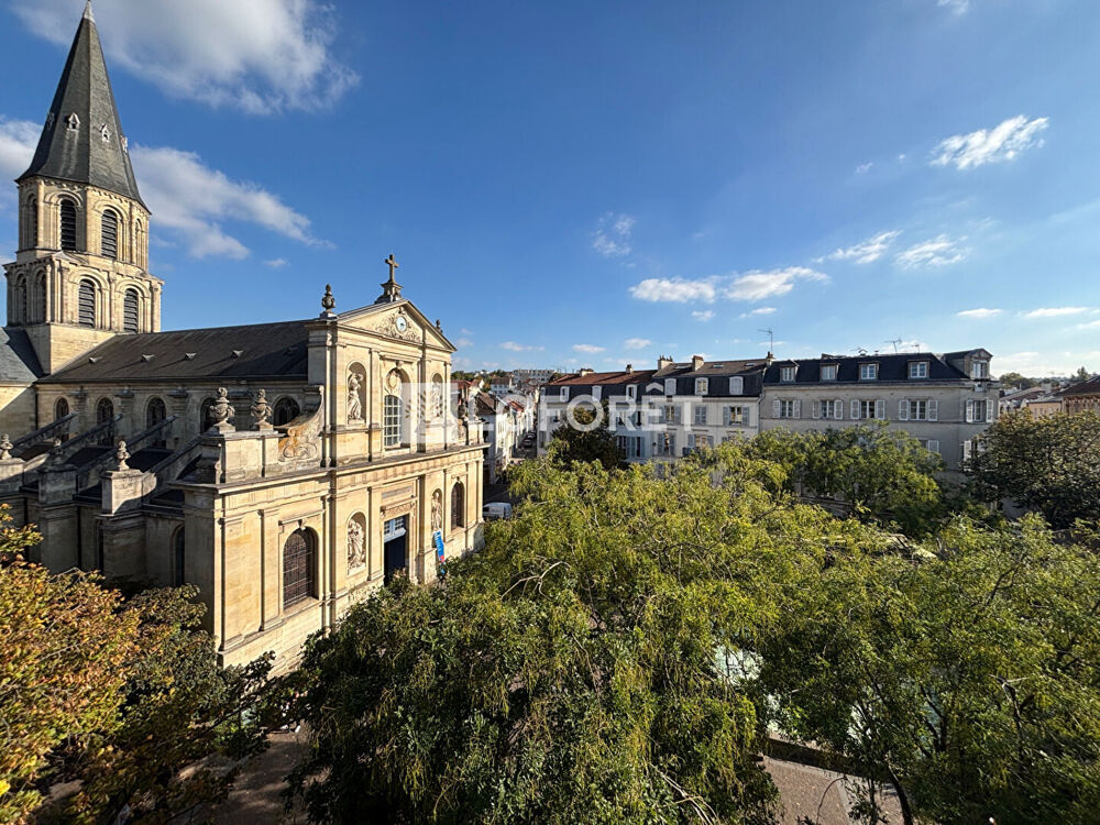 Location Appartement Rueil-Malmaison - DUPLEX 2P - PLEIN CENTRE VILLLE - 46 m² et 56 m² au sol Rueil malmaison