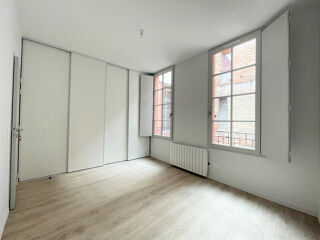 Appartement à louer 3 pièces 64 m²