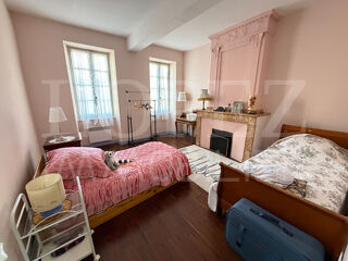  Maison � vendre 8 pi�ces 240 m�