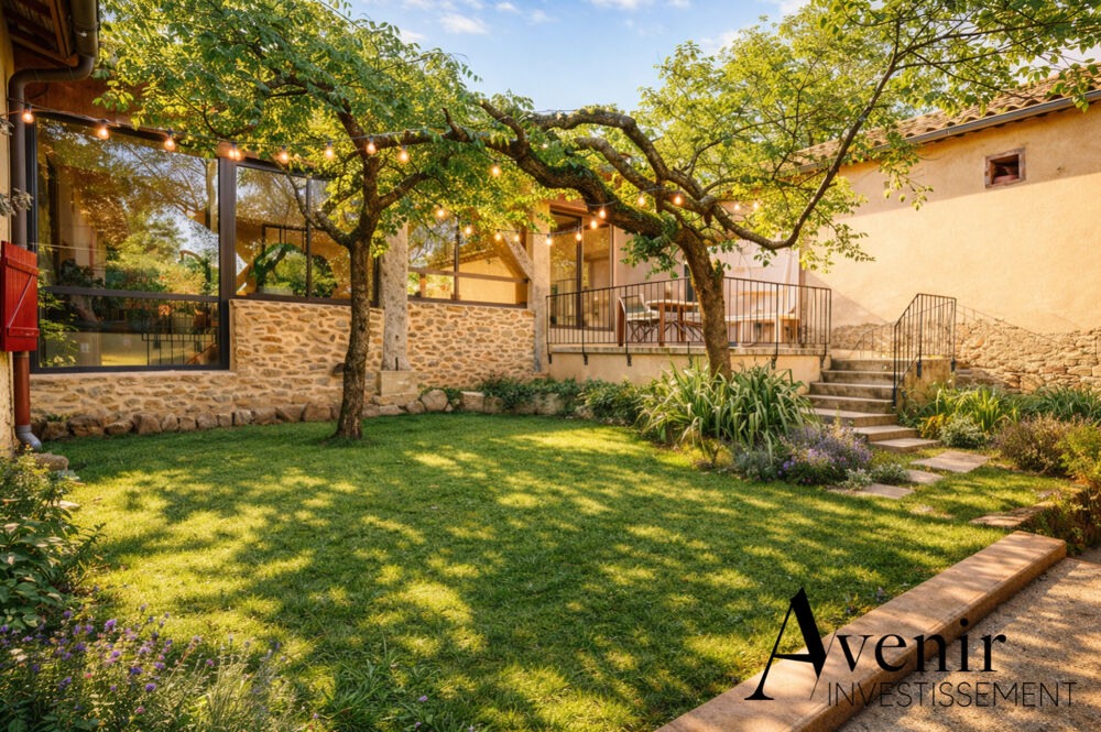 Vente Maison Chevrières - Maison de 203.80 m2 - parcelle de 2500m2 avec piscine Chevrieres