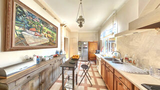  Maison � vendre 10 pi�ces 300 m�