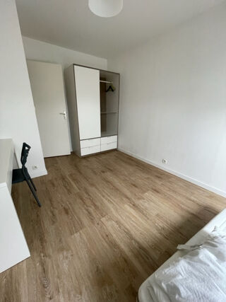  Appartement à louer 4 pièces 55 m²