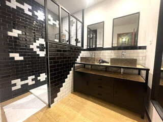  Appartement à louer 3 pièces 76 m²