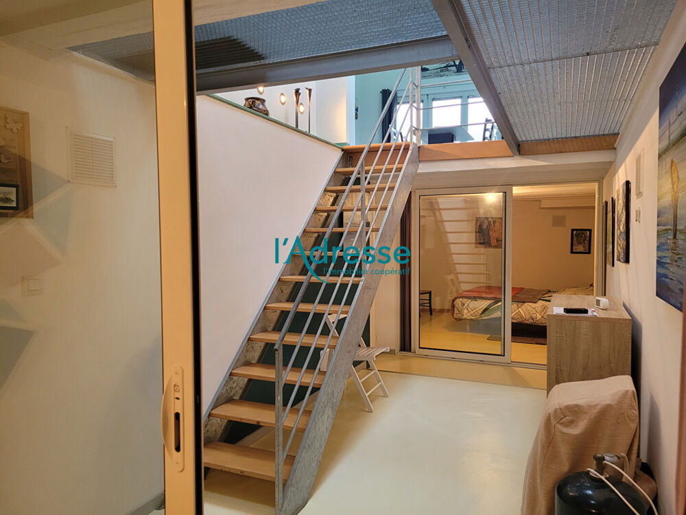 Vente Maison Original, loft au centre bourg de Saint Aubin des Châteaux. Saint aubin des chateaux