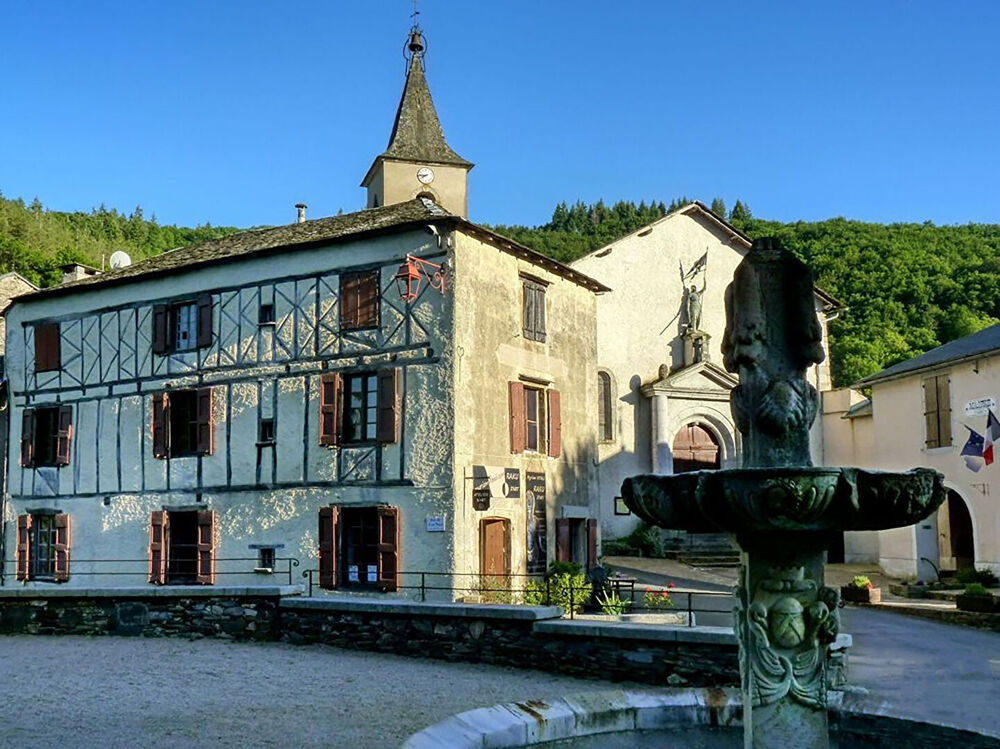 Maison de village Lacaze 6 pièce(s) 120 m2