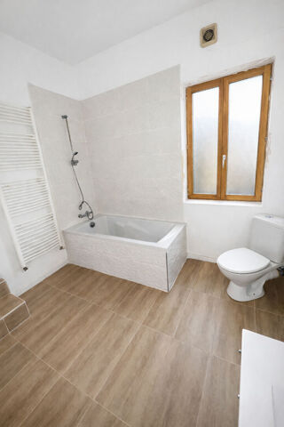  Appartement � louer 3 pi�ces 70 m�