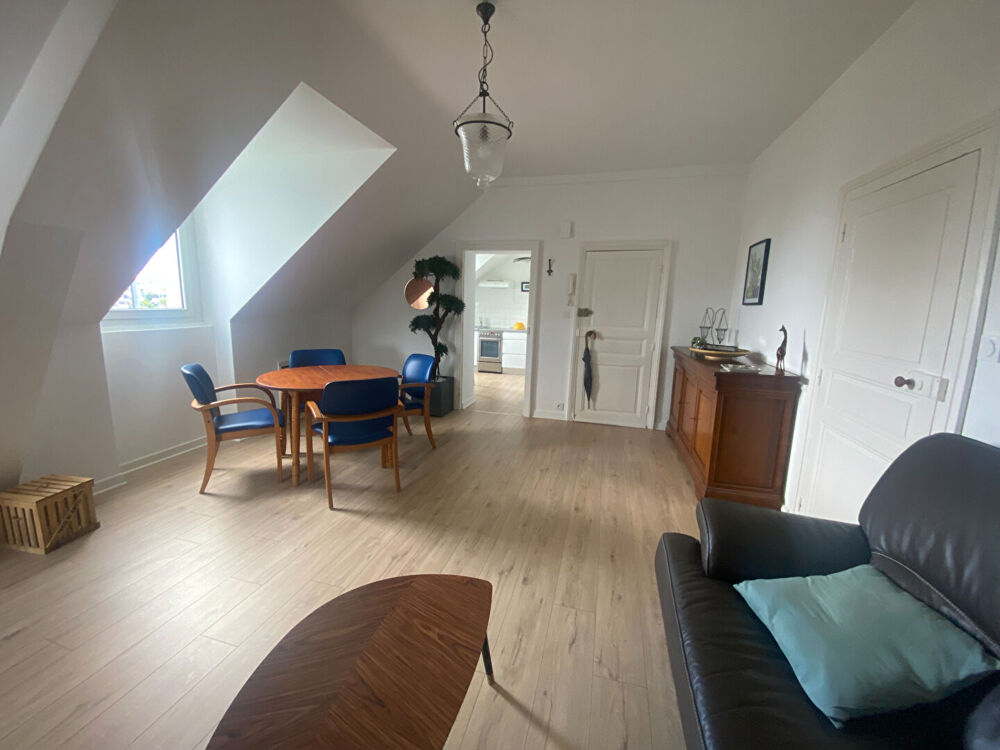 Location Appartement Appartement - Vannes centre - T2- meublé - 45 m2 Vannes