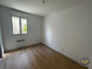  Appartement à louer 3 pièces 56 m²