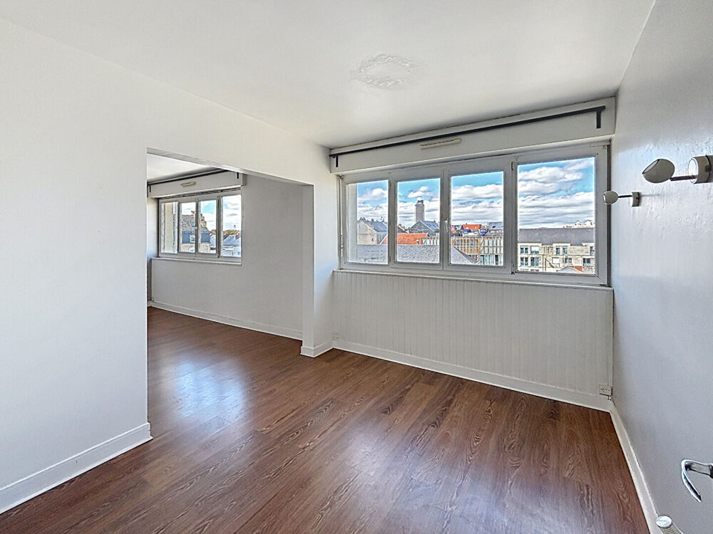 Vente Appartement Appartement Nantes T3 de 75 m2- Vue dégagée- Madeleine champs de mars Nantes