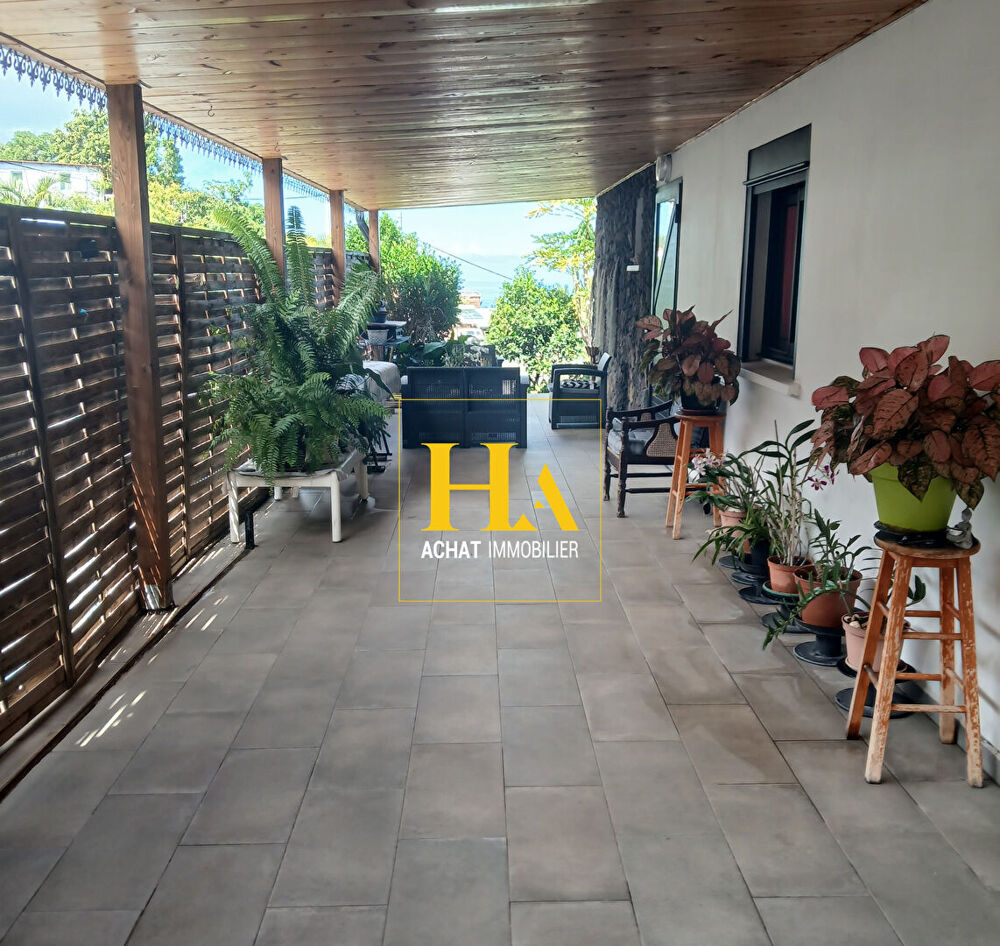 Vente Maison ETANG SAINT LEU - Maison de Plain-pied 3 pièces 100 m2 sur Parcelle de 700m² VUE MER Saint leu