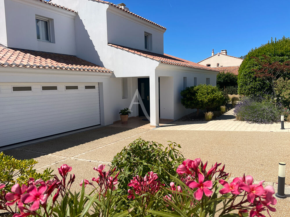 Vente Maison Maison Bretignolles Sur Mer 6 pièce(s) 152 m2 Bretignolles sur mer