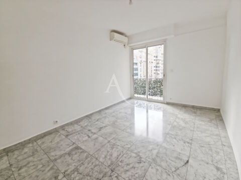  Appartement � louer 3 pi�ces 77 m�