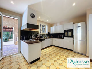  Maison  vendre 11 pices 268 m