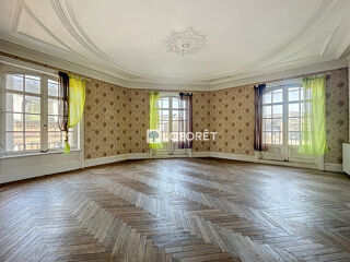  Immeuble � vendre 15 + pi�ces 895 m�