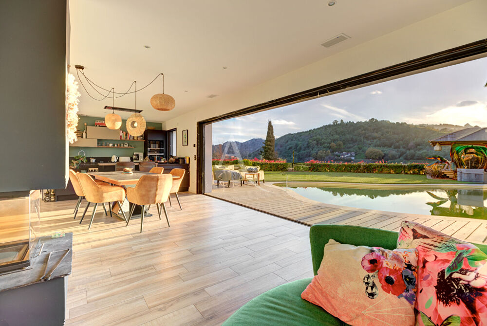  vendre  Maison Auribeau-sur-Siagne (06810)