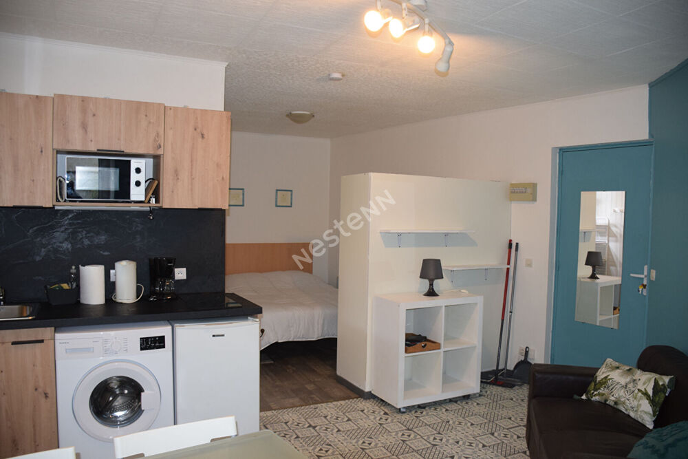 Location Appartement Charmant studio meublé rénové au rez-de-chaussée proche centre Retournac Retournac